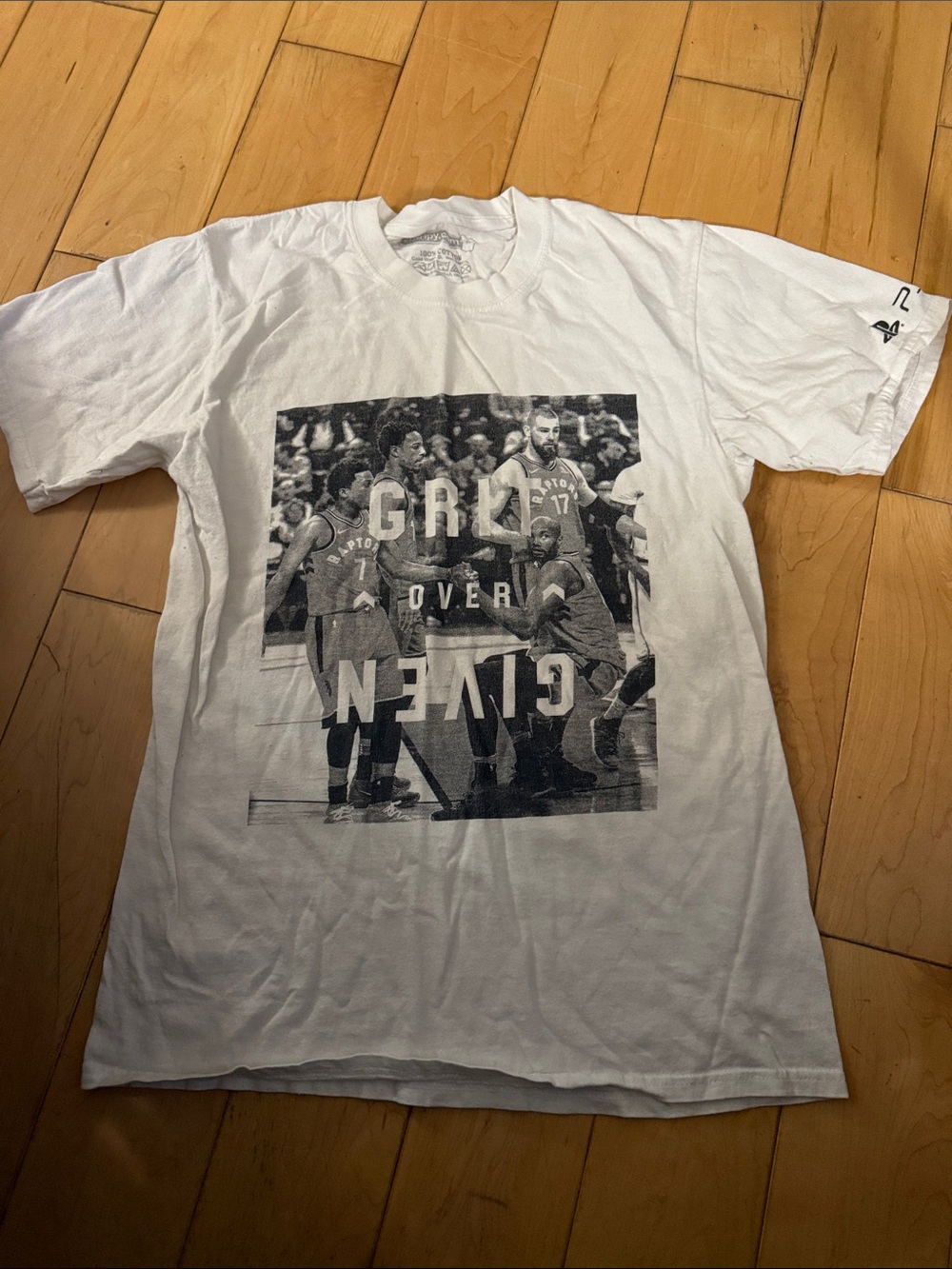 Men's White Short Sleeve Graphic Tee with Black Court Print